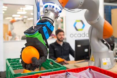 آینده ربات Ocado یک نقص عمده دارد: انسانهای ارزان قیمت و لوس